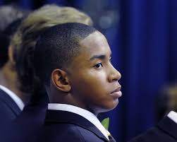 Brunswick grads told to travel, give back