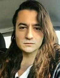 Unlu Sarkiciyi Gorenler Taniyamadi Bursada Bugun Bursa Bursa Haber Bursa Haberi Bursa Haberleri Bursa