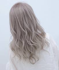 髪型 髪色 ヘアカラー ヘアスタイル トレンド 外国人風 透明感 小顔 人気 グラデーションカラー インナーカラー ハイライトカラー ベージュ グレージュ アッシュ ホワイト シルバー 髪 色 ヘアカラー ヘアカラー シルバー