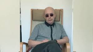 Cuenta oficial de indio solari. El Indio Solari Tuvo Que Tranquilizar A Sus Fanaticos Despues De Que Lo Dieran Por Muerto Estoy En Mi Casa Tomando Un Martini Infobae