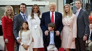 Mein sohn ist eine person von großer qualität, und ich begrüße seine transparenz. Us Prasident Donald Trump Wer Ist Die Familie Trump Politik Stuttgarter Zeitung