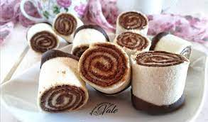 Ingredienti per 12 muffin 300 gr farina 00 160 gr zucchero 140 gr philadelphia 2 uova 80 ml olio e.v.o. Girelle Alla Nutella La Merenda Veloce Senza Cottura