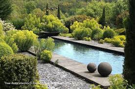 Modernes Becken Aus Schiefer Garten Pool Ideen Jardim Design De Patios Jardinagem