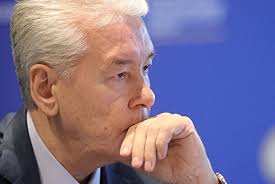 Мэр москвы сергей собянин заявил, что повторная вакцинация от коронавируса будет проходить первым компонентом вакцины. Sergej Sobyanin V Proniknovennom Monologe Esquire Rasskazal Kakovo Byt Merom Moskvy