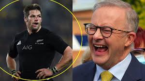 🚨Angus Gardner had one of the best lines as Argentina rolled