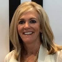 Tracy Probst's Instagram, Twitter & Facebook