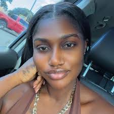 Malachi Hodge's Instagram, Twitter & Facebook