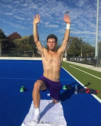 Diego schwartzman is an argentinian professional tennis player who won his very first title in 2010 at the bolivia f3 futures and went onto winning several other futures titles. Diego Schwartzman Facebook