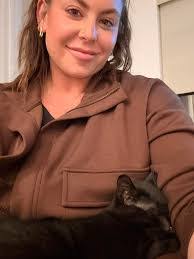 Kim Rollo's Instagram, Twitter & Facebook