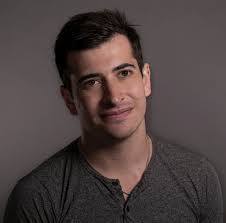 Daniel Gladstone's Instagram, Twitter & Facebook