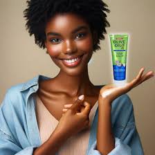 Model Model Cocktail Wig Dual Function HalfWig- Fuzzy Navel