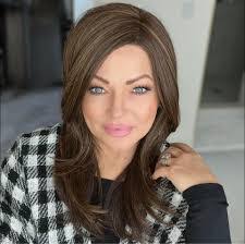 Lisa Kozyra's Instagram, Twitter & Facebook