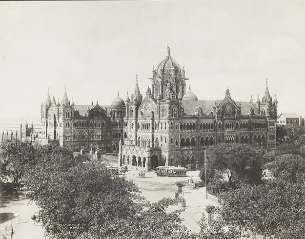 Gateway Of India: The Birth Of Photography In 19th-Century Bombay - Sarmaya