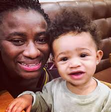 I absolutely lovveeeeeee how you love my fellow beautiful brave and strong  black sister♥️♥️♥️♥️♥️♥️♥️keep it coming there are humans out here who love  this type of love