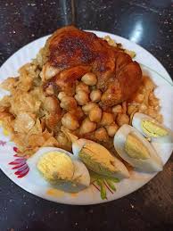 شخشوخة أطباق جزائرية Algerian Food المطبخ الجزائري In 2020 Food Chicken Meat