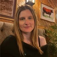 Stephanie Spry's Instagram, Twitter & Facebook