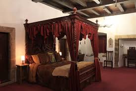 Check out our four poster bed selection for the very best in unique or custom, handmade pieces from our beds & headboards shops. Spacious True Four Poster Bed And Solid Wooden Ceiling With Hand Made Paintings Picture Of Castle Levan Bed And Breakfast Gourock Tripadvisor