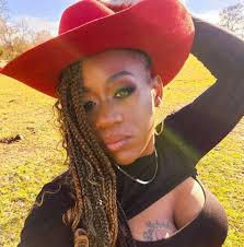 This shit aint easy, but you know what? Im wnjoying the hell out of who I  am becoming. Just enjoying the ride….. #fyp #mythoughts #deardiary #GOMAB  #1914