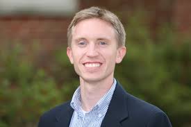 The UF Advisor: Advisor Spotlight: Derek Guffin, 2010-11 UF Advisor of the  Year!