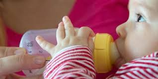 Unsere valentina ist jetzt fast 10 monate und. Ab Wann Durfen Babys Kuhmilch Trinken