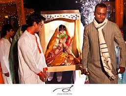 A Bangladeshi Wedding Maisha S Holudh Bengali Wedding Bengali Bride Wedding Rituals