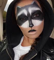 Pin By Krista Foiles On Halloween Makeup Face Painting Halloween Raccoon Makeup Halloween Makeup Scary
