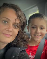 Mon petit homme + skatepark = Bonheur 😊