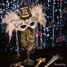 Masquerade Party Ideas For New Year S Eve New Years Eve Decorations New Years Eve New Years Eve Day