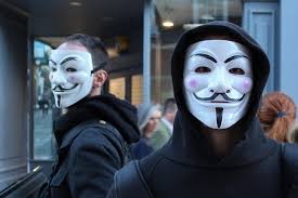 Inspirational people stepping up to spread veganism 💚💥🌱 Maggie Lucas &  Shani Flanagan-rhodes From- AV: Rockingham Anonymous for the voiceless.  Cube of truth. All welcome to join in 🙂 #perthveganactivists