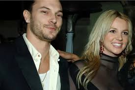 Woman Faces Backlash for 33-Year Age Gap With Wealthy Fiance