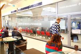 Solicitarile însoțite de toate documentele se pot depune la orice birou de evidența a persoanelor de pe raza sectorului 3, iar eliberarea se poate face de la același birou la. Suspiciune De Covid 19 La DirecÅ£ia LocalÄƒ De EvidentÄƒ A Persoanelor Iasi Mai MulÅ£i AngajaÅ£i Au Fost TestaÅ£i Buna Ziua Iasi Bzi Ro