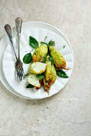 Pin Su Dishes