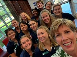 What an amazing orientation season at Georgia College & State University!  💚💙 We're so thankful for President Cathy Cox's leadership and the  incredible team of orientation leaders who helped welcome the GCSU