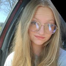 Tabitha Judd's Instagram, Twitter & Facebook