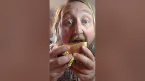 Barbecued Giblet Sandwich with Guest Host Jon Ostrander (1974)