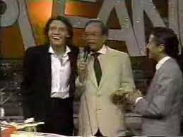 En medio de su tour `déjà vu´, el sol concedió una entrevista en exclusiva para una periodista argentina, quien transmitió. Luis Miguel Entrevista Con Gisela 1993 By Luis Miguel Peru