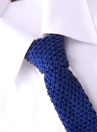 Do you want to be notified when the product will be available? Hand Knit Blue Tie Knitted Tie Knit Necktie Skinny Tie Etsy In 2021 Knit Tie Hand Knitting Fabric Accessories