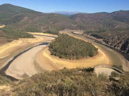 Obtenha um segundo vídeo stock com 22.934 segundos de meandro melero, salamanca, spain, september a 60fps. Meandro De Melero Naturaleza Espectacular Entre Salamanca Y Caceres