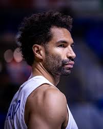 Seasoned vet no Lawry's🧂