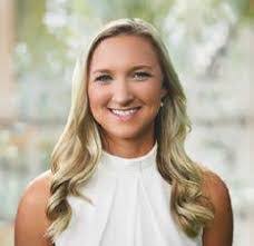 Shelby Betts's Instagram, Twitter & Facebook