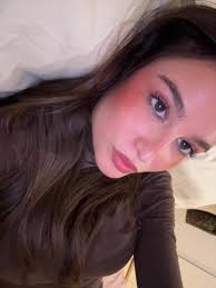 Adela Crespo (@adelacrespo)