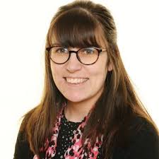 Sophie Platt's Instagram, Twitter & Facebook