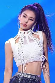 Itzy It Z Icy Itzy Kpop Girls Kpop Outfits