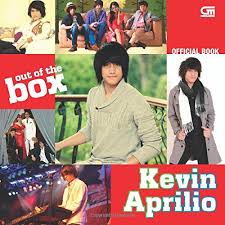 Personal kevin aprilio sumaatmaja lahir di jakarta pada tanggal 7 april 1990. Amazon In Buy Kevin Aprilio Out Of The Box Book Online At Low Prices In India Kevin Aprilio Out Of The Box Reviews Ratings
