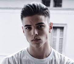 Trouvez la coiffure idéale en fonction de votre âge. 1001 Idees Coupe De Cheveux En Arriere Homme Le Retro D Aujourd Hui