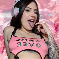 galleries & more at Babepedia