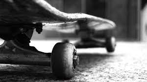 Hd black & white wallpapers. Pin Oleh Simran S Garden Studio Di Skateboards