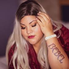 Sasha Rivers's Instagram, Twitter & Facebook