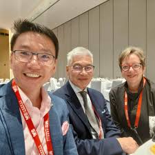 Shared my experience in managing recurrent weight gain after MBS at the  China Obesity Congress in Beijing. Rather than weight recurrence per se, I  also emphasized the importance of obesity related complications