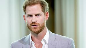 Dabei lernten sich diana und james hewitt erst nach. Wildes Gerucht Er Soll Prinz Harrys Leiblicher Vater Sein Promiflash De